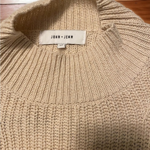 Evereve John + Jenn Galleger 100% cotton sweater. Size S. - Picture 5 of 6